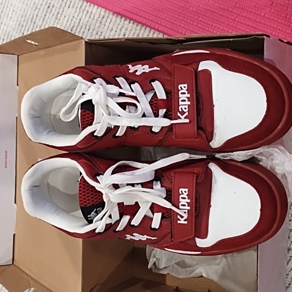 Kappa women's sneakers size 8.5